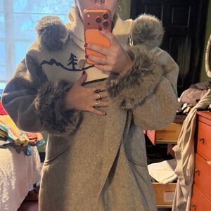 Women's Gray Teddy Jacket with Faux Fur Accents
